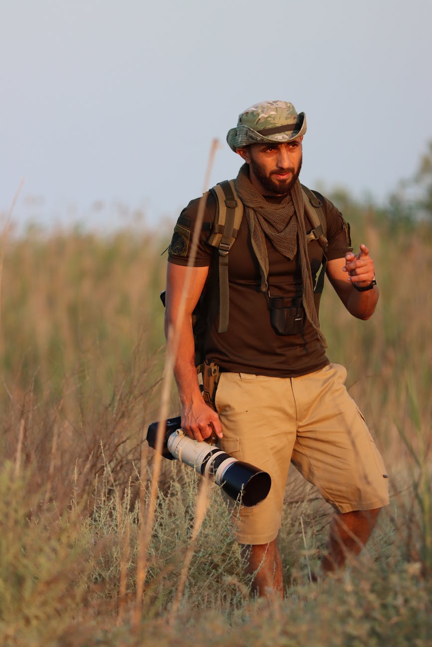 Ditch de Suit, Grab de Vest